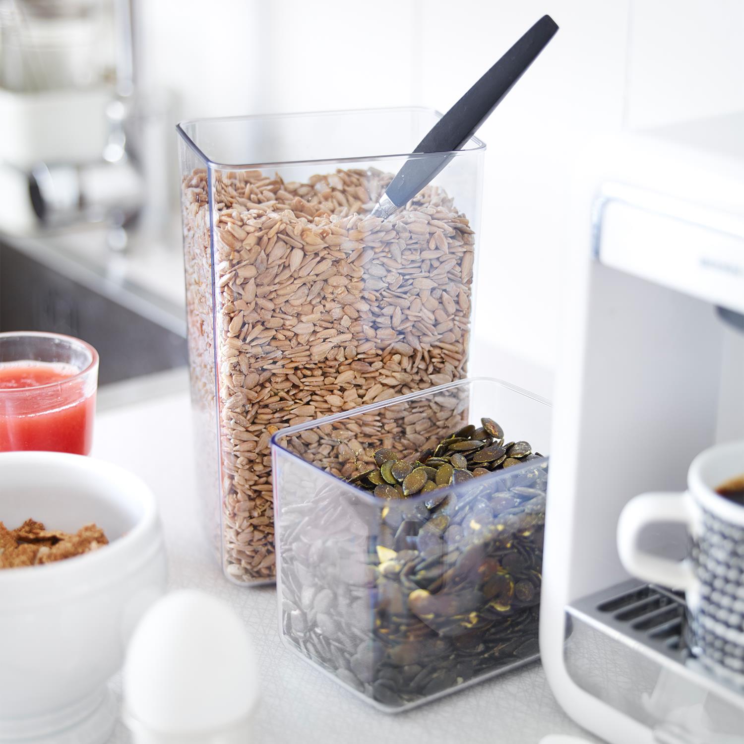 Dry Food Keeper, Bpa Free & Airtight Storage For Nuts & Seeds 0.8 L
