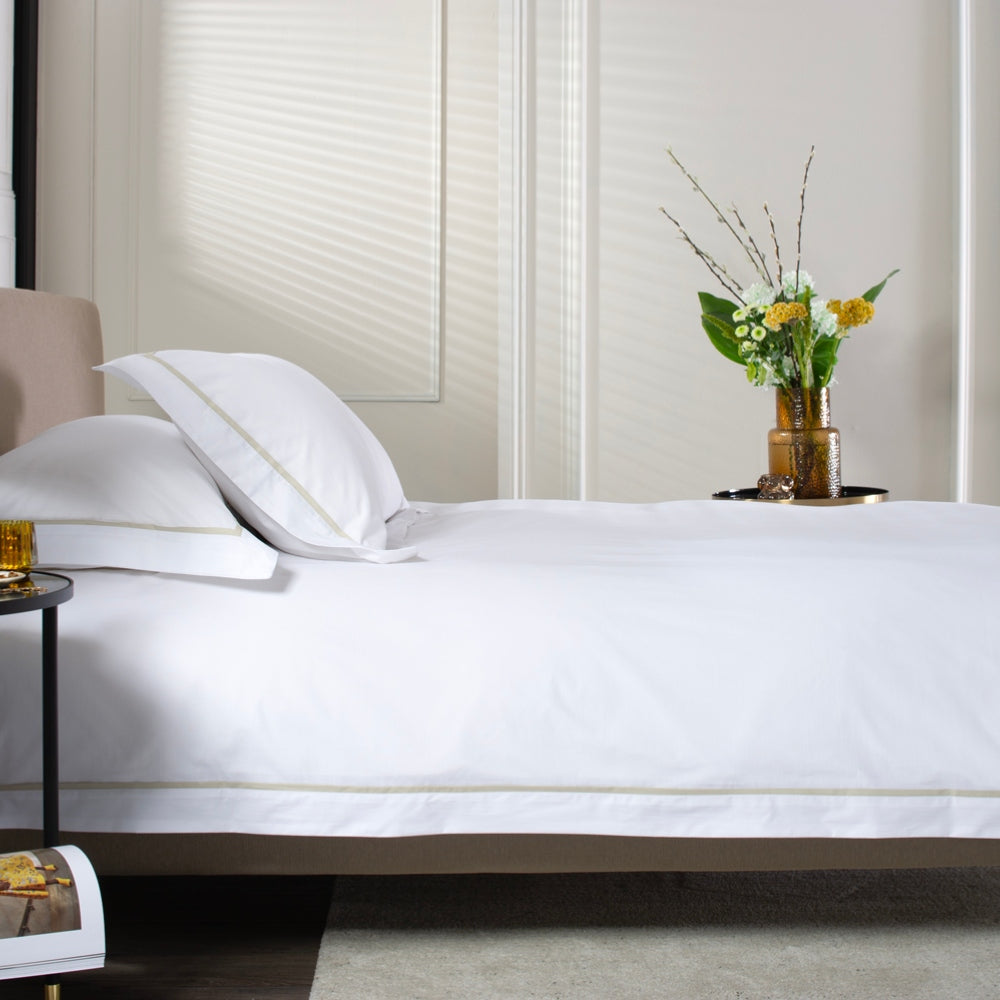 Hampstead Duvet Cover Set – 200 Thread Count 100% Cotton With Oxford Pillowcases & Inserted Ribbon | King | Stone