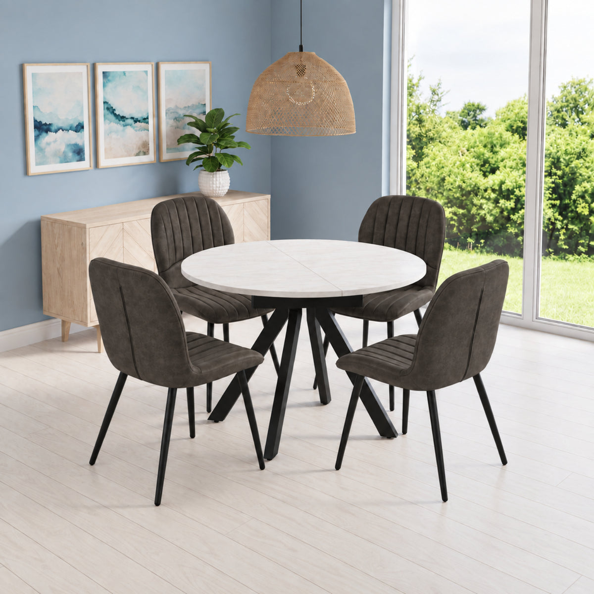 Indoor & Outdoor Living Harley Extendable Dining Table With 4 Jaydn Chairs