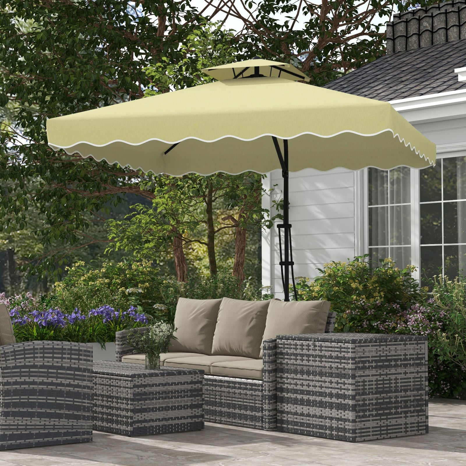 2.5m Square Cantilever Parasol W/ Ruffles | Beige