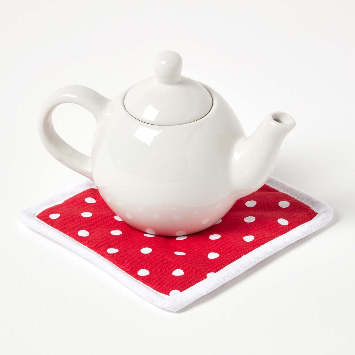 HOMESCAPES Cotton Polka Dot Red White Pot Holder