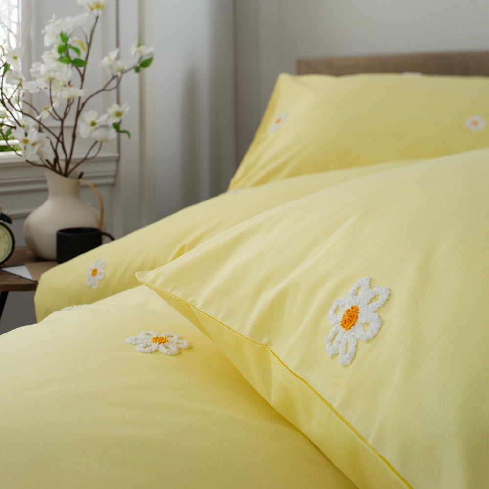 Tufted Daisy Duvet Cover Set – 100% Cotton, Soft, Breathable & Elegant Floral Bedding | King | Yellow