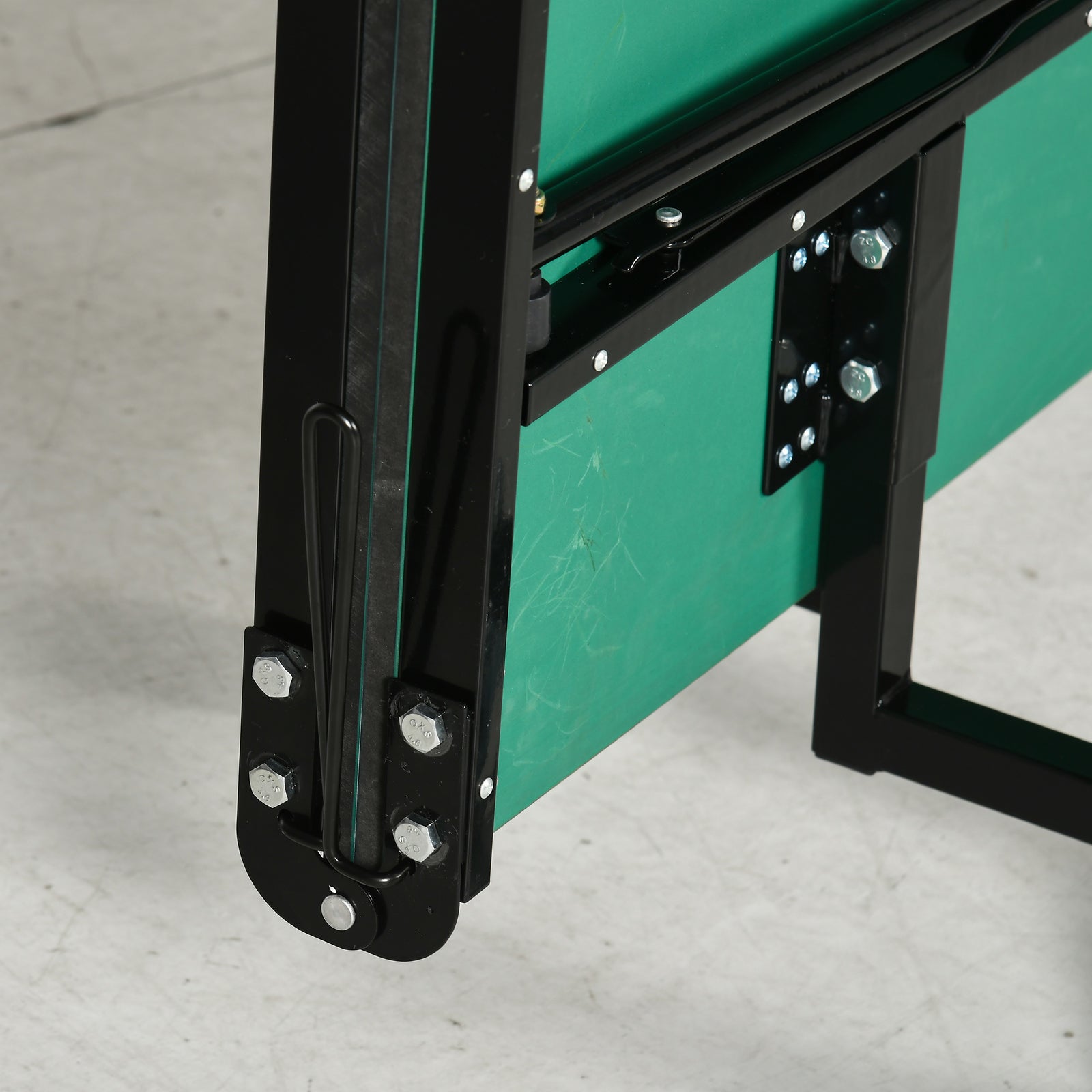 9ft Table Tennis Table W/ 8 Wheels | Green