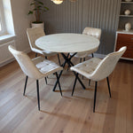 Seattle Dining Table With 4 Erica Velvet Chairs | Cream