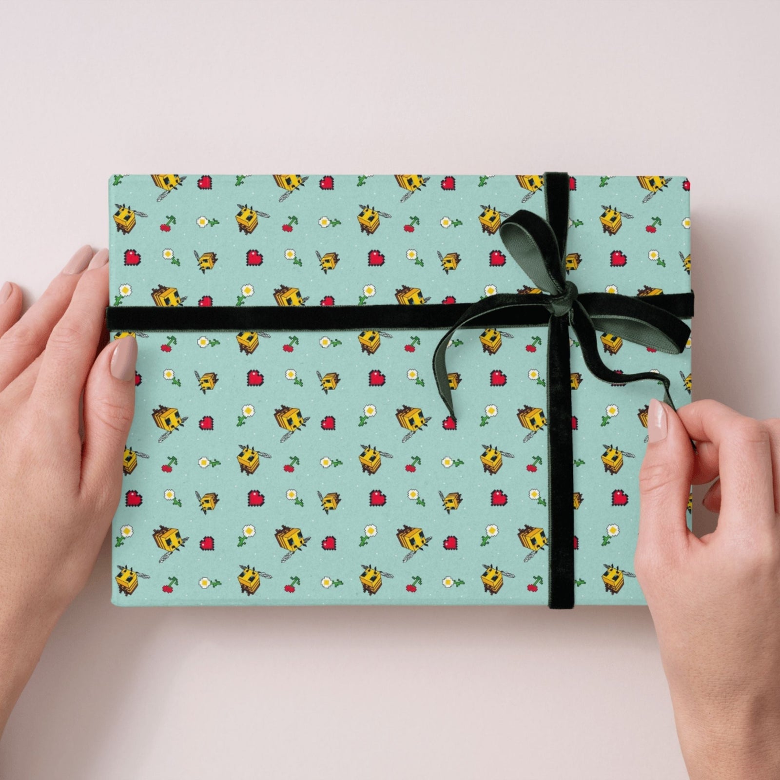Gift Wrap, 2 Sheet 2 Tag, Official Product