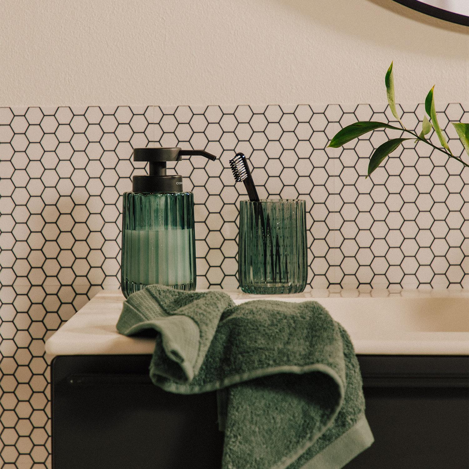 Soap Dispenser, 300ml, Resistant Glass, Lido Collection | Forest Green