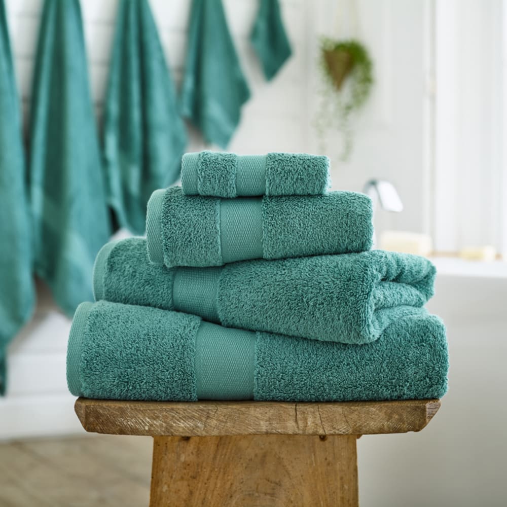 Egyptian Embrace Towels – 550gsm Egyptian Cotton, Fluffy Soft & Highly Absorbent | Hand Towel Pair | Seafoam