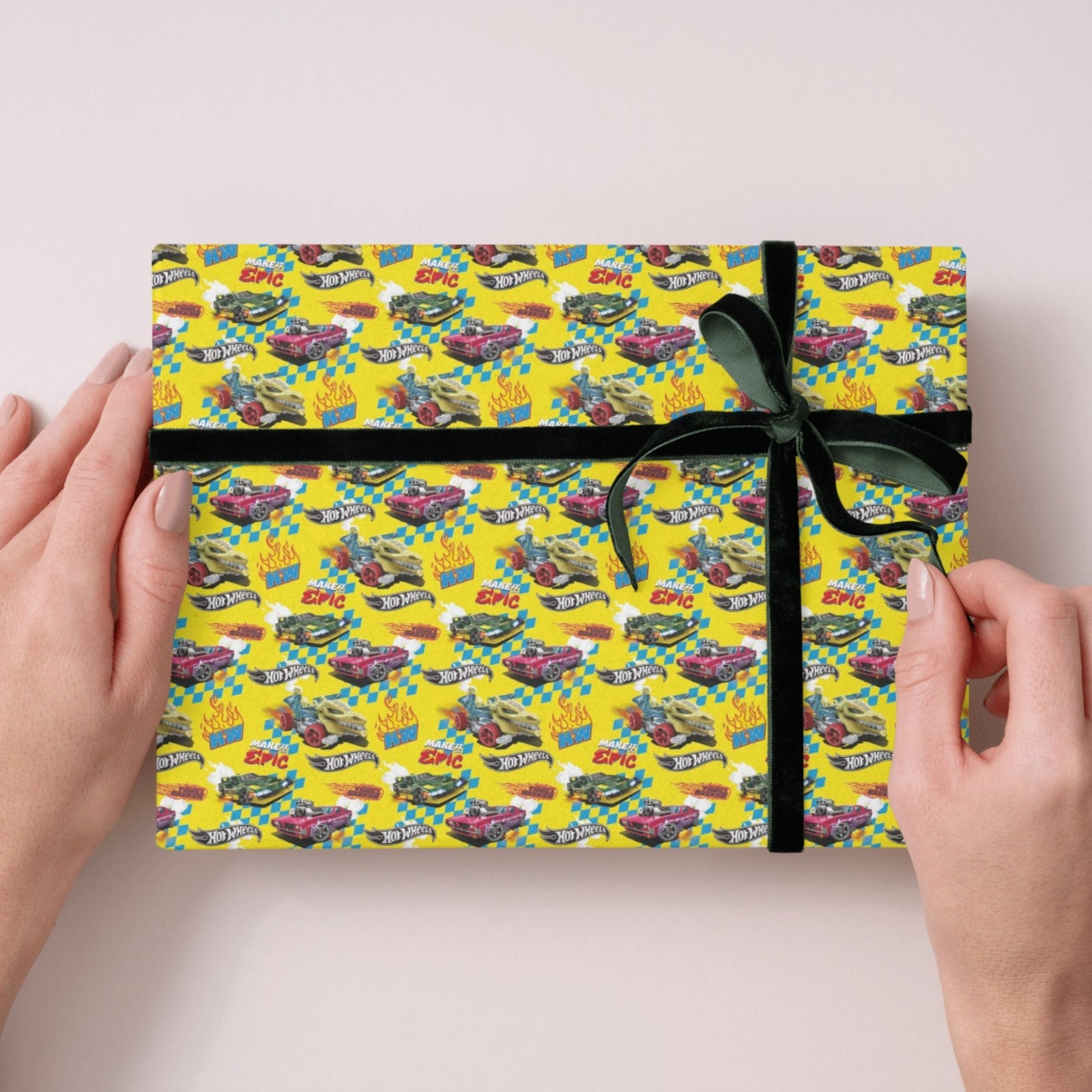 Gift Wrap, 4 Sheet 4 Tag, Bundle Official Product