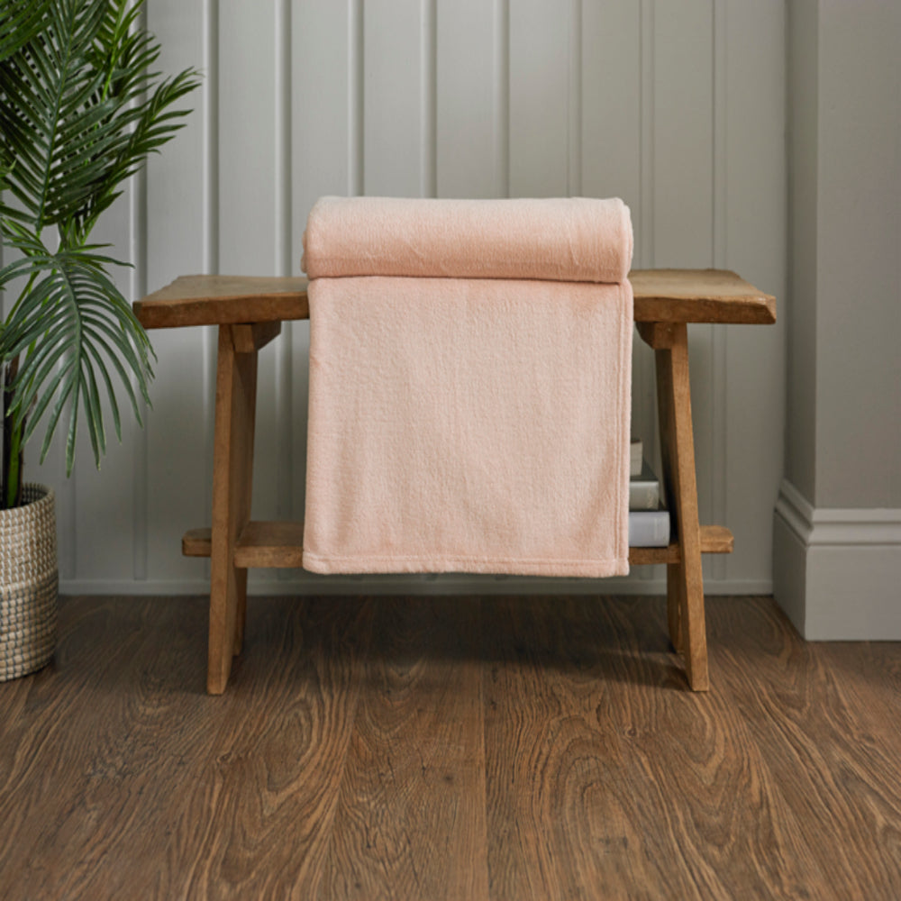 Snuggle Touch Microfibre Supersoft Fleece Throw | 140cm x 180cm | Pink