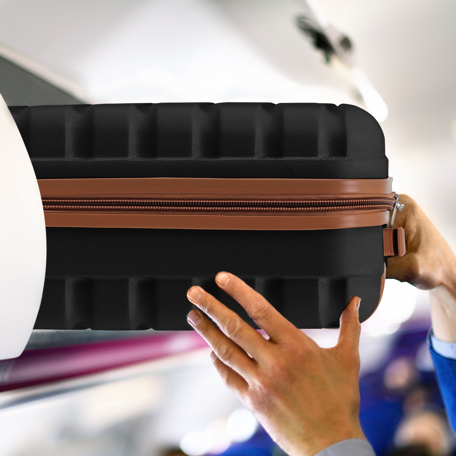 45x36x20cm Lightweight Underseat Cabin Carry On Suitcase - 100+ Airline Approved - Hard Shell Luggage - 4 Wheels | 45 x 36 x 20cm | Black & Brown