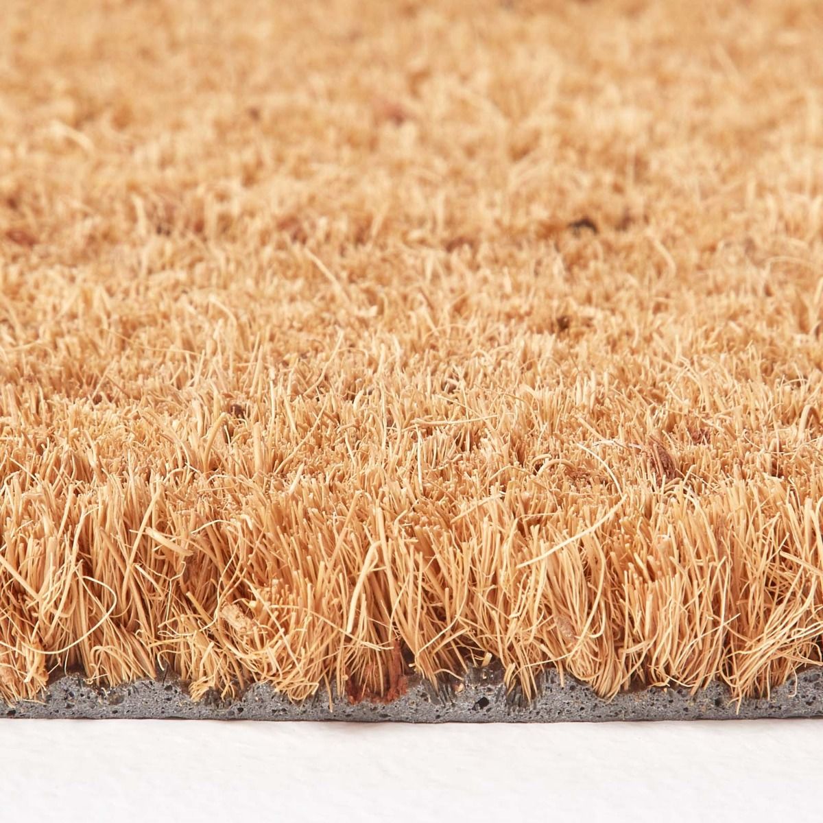HOMESCAPES Coir Cat Shaped Non-slip Doormat