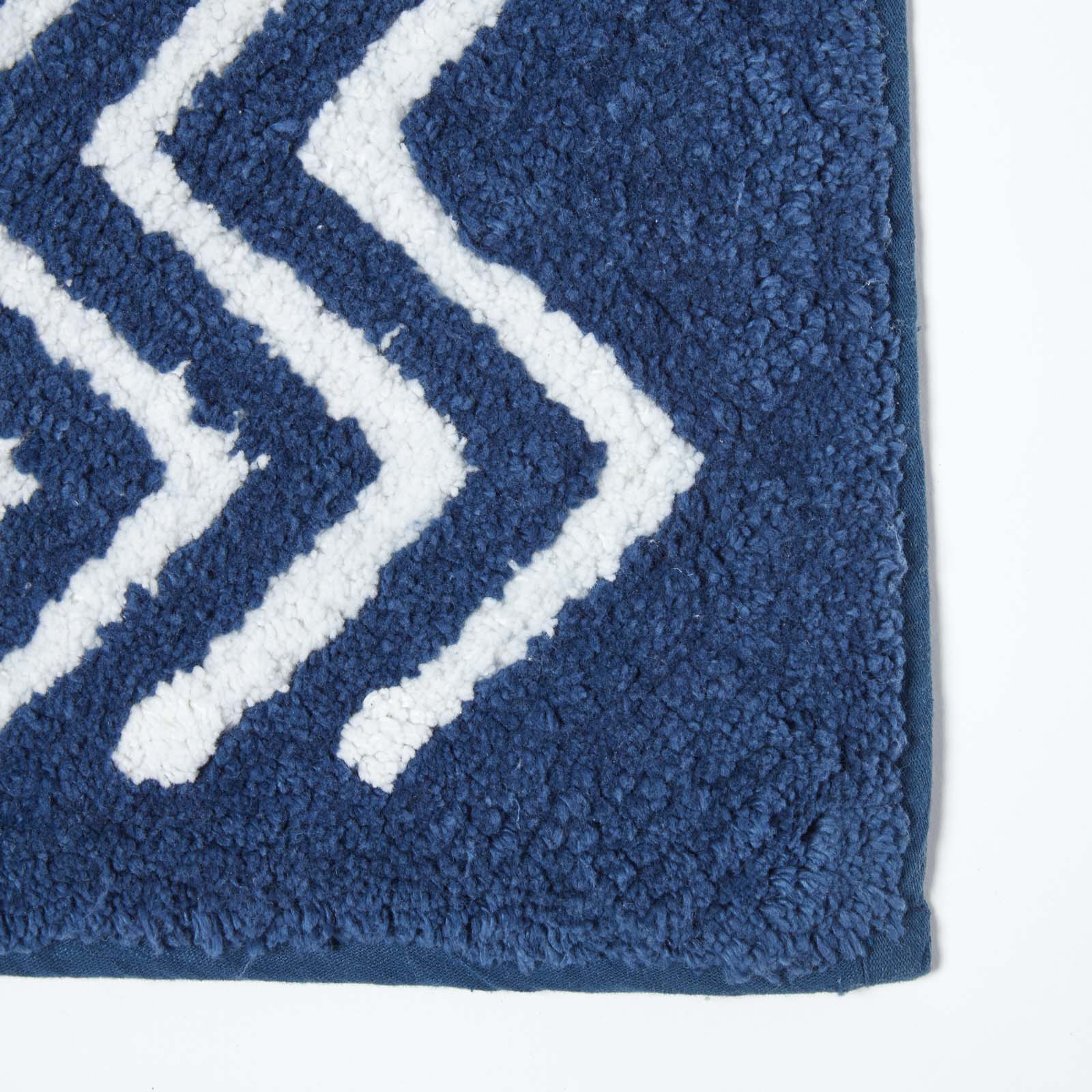 Chevron Pattern Cotton Bathmat | 50 x 80cm | Blue & White