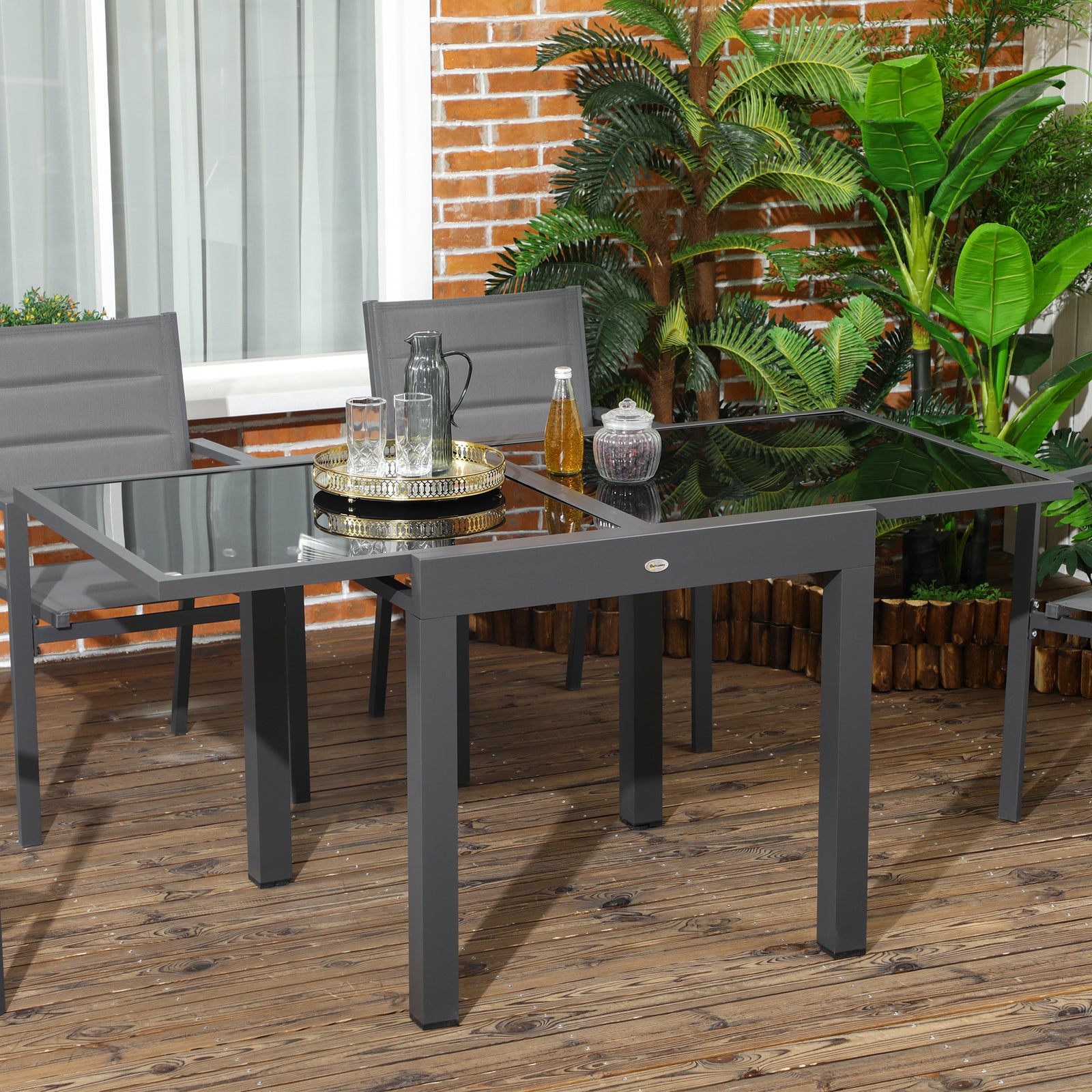 Extendable Garden Dining Table With Tempered Glass Top