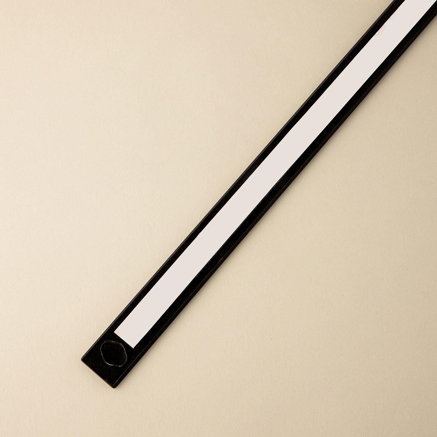 Wall Guide For Alife Collection 40 Cm, Accessories Not Included | Matte Black