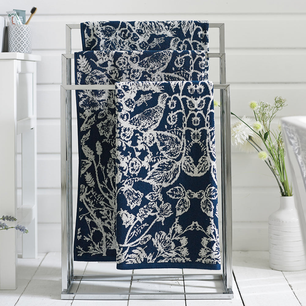 Secret Garden 550gsm Yarn Dyed Jacquard Cotton Towels | Hand Towel | Navy Blue
