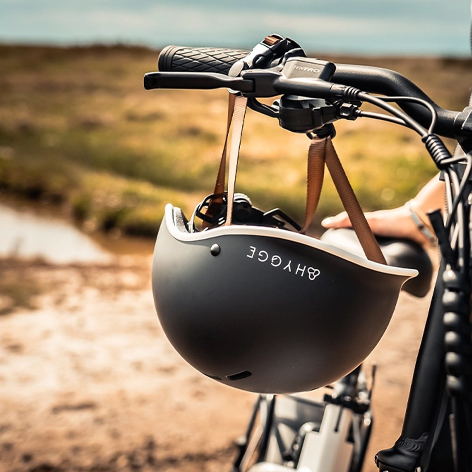 Retro-style E-bike Helmet | Medium | Black