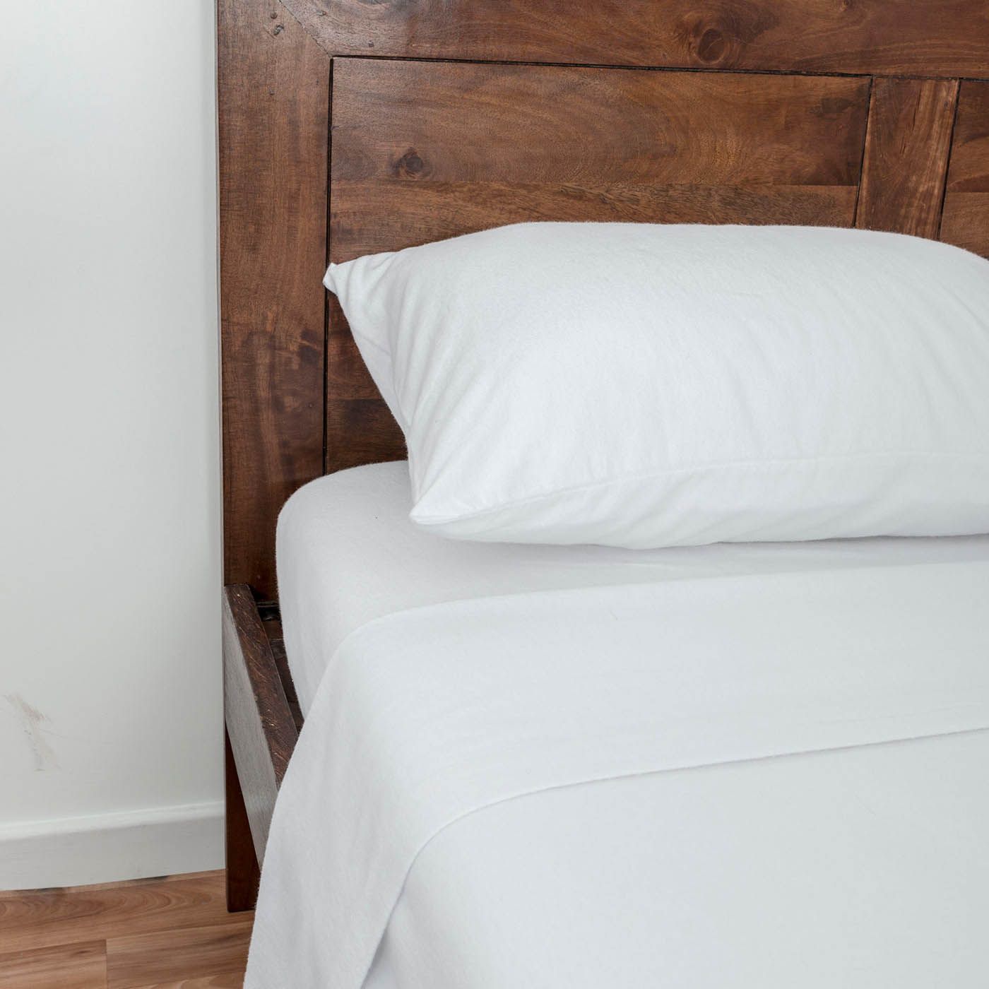 White Luxury Brushed Cotton Flannelette Flat Sheet 100% Cotton | Double | White