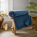 Coco Touch Flannel Throw – Luxury 140x180cm Ultra Soft Blanket | 140cm x 180cm | Navy Blue