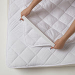 Advanced Cooling Mattress Topper | Cot Bed | White