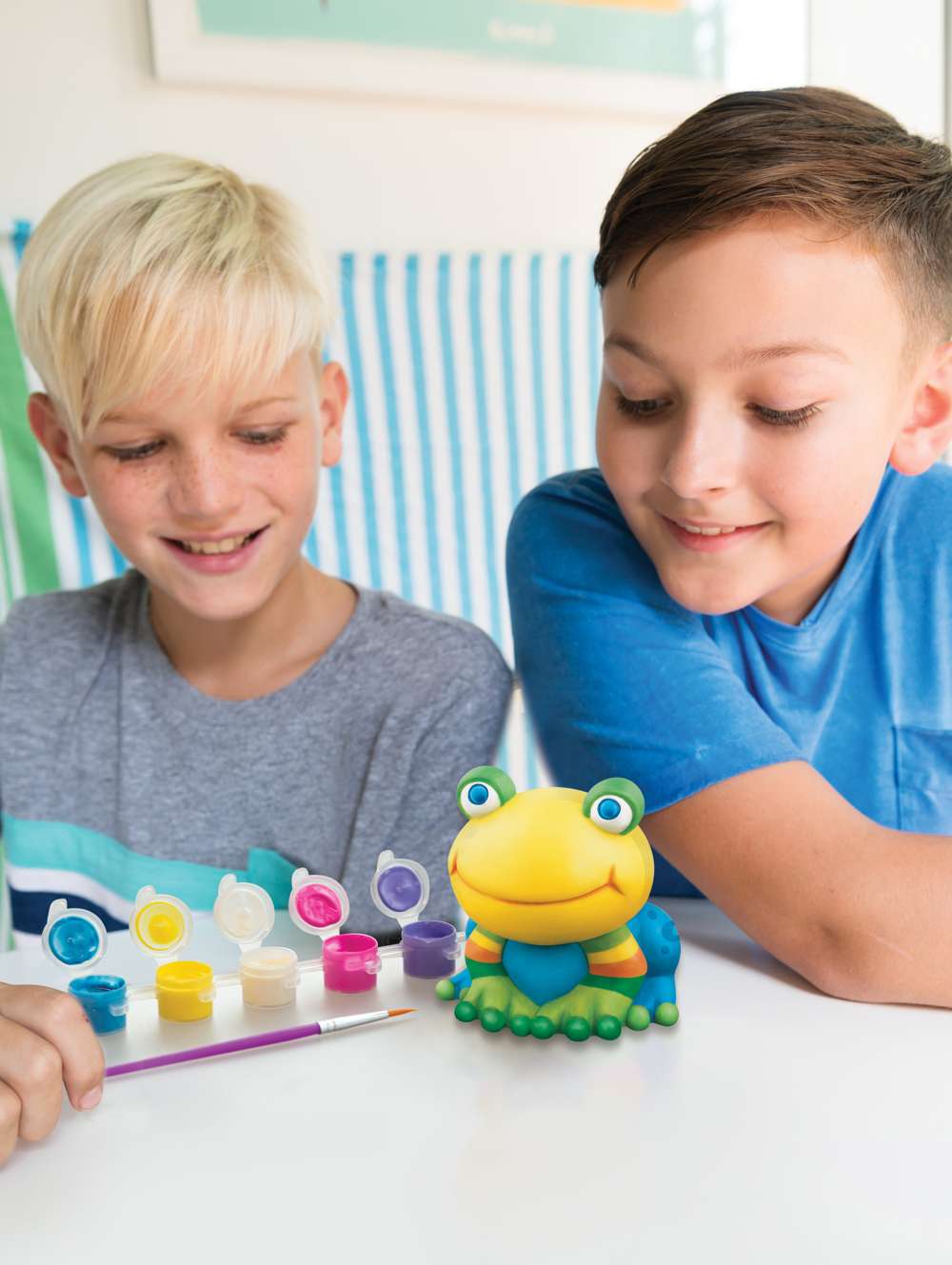 Kidzmaker - Paint Your Own Terracotta Garden Frog