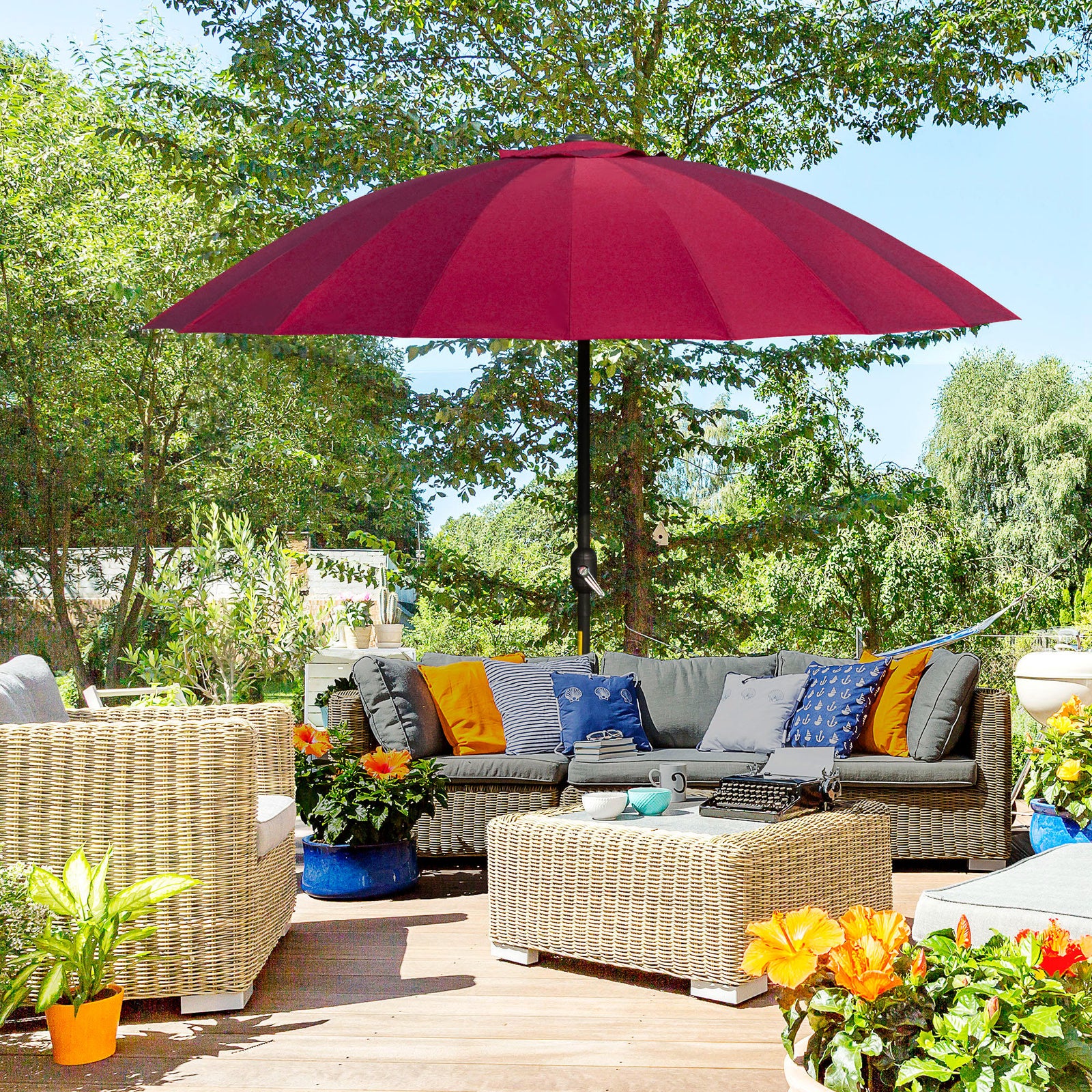 2.5m Curved Parasol With Metal Pole | Red