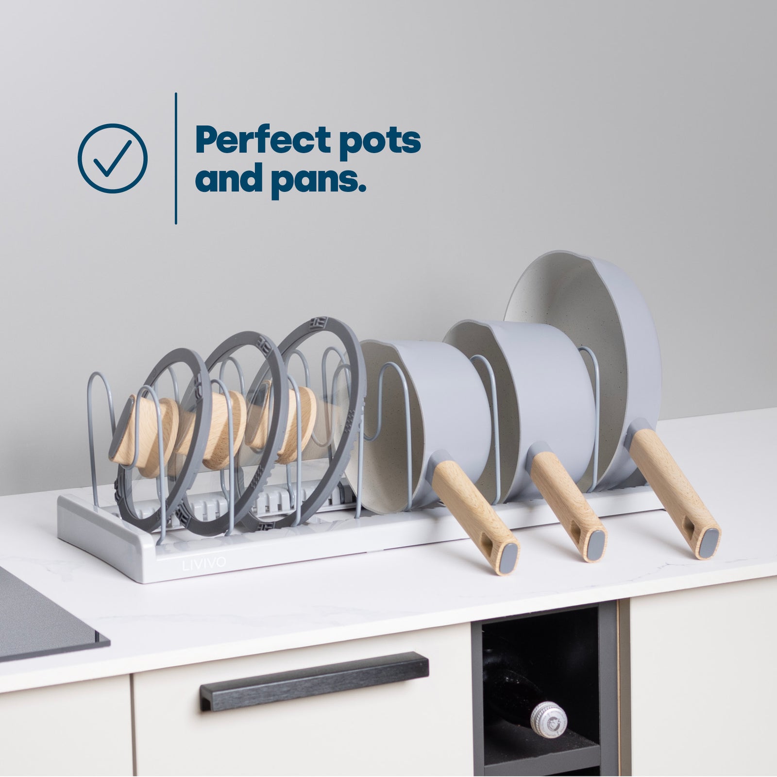 Extendable Pan Lid Holder