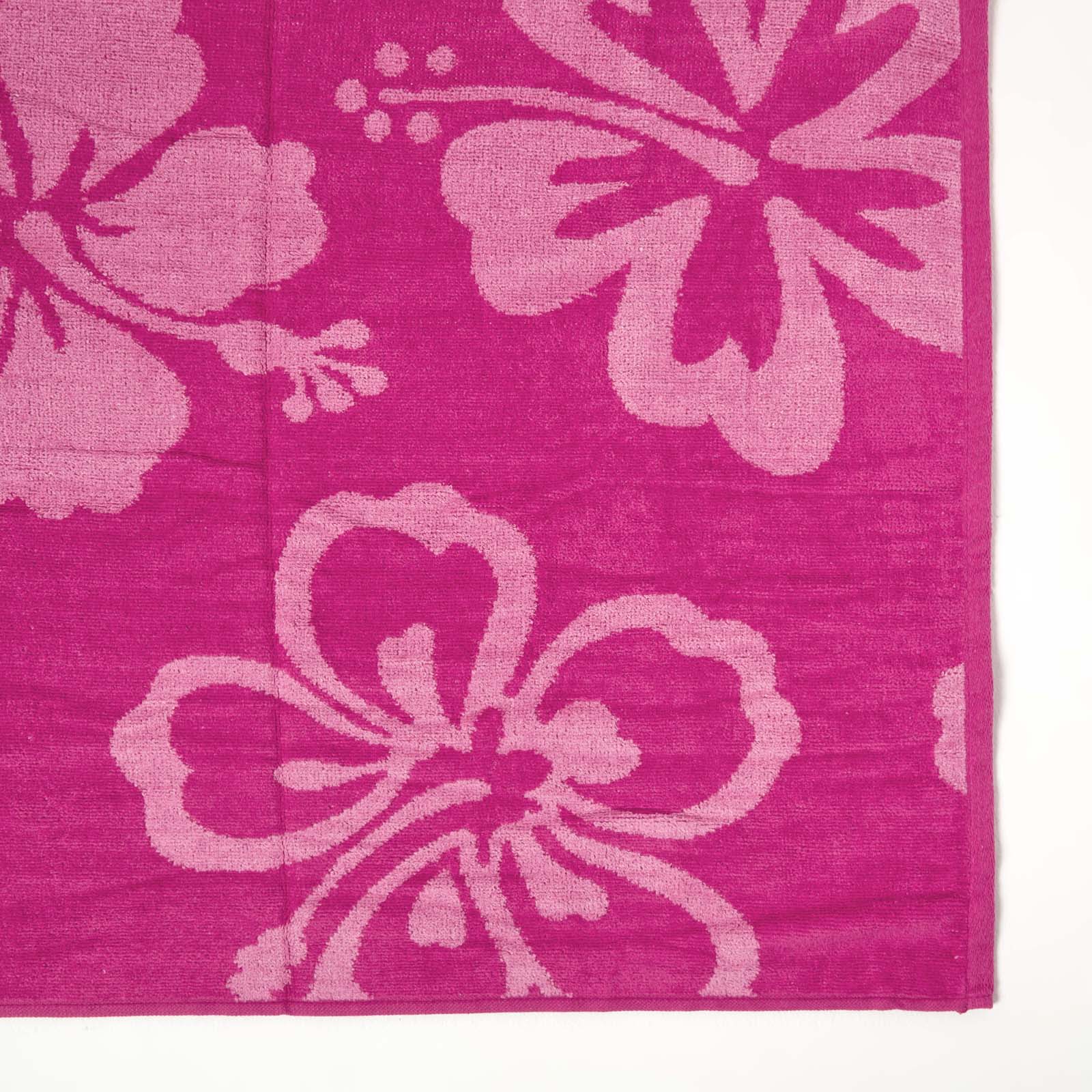 HOMESCAPES Pink Flower 100% Recycled Cotton Beach Towel