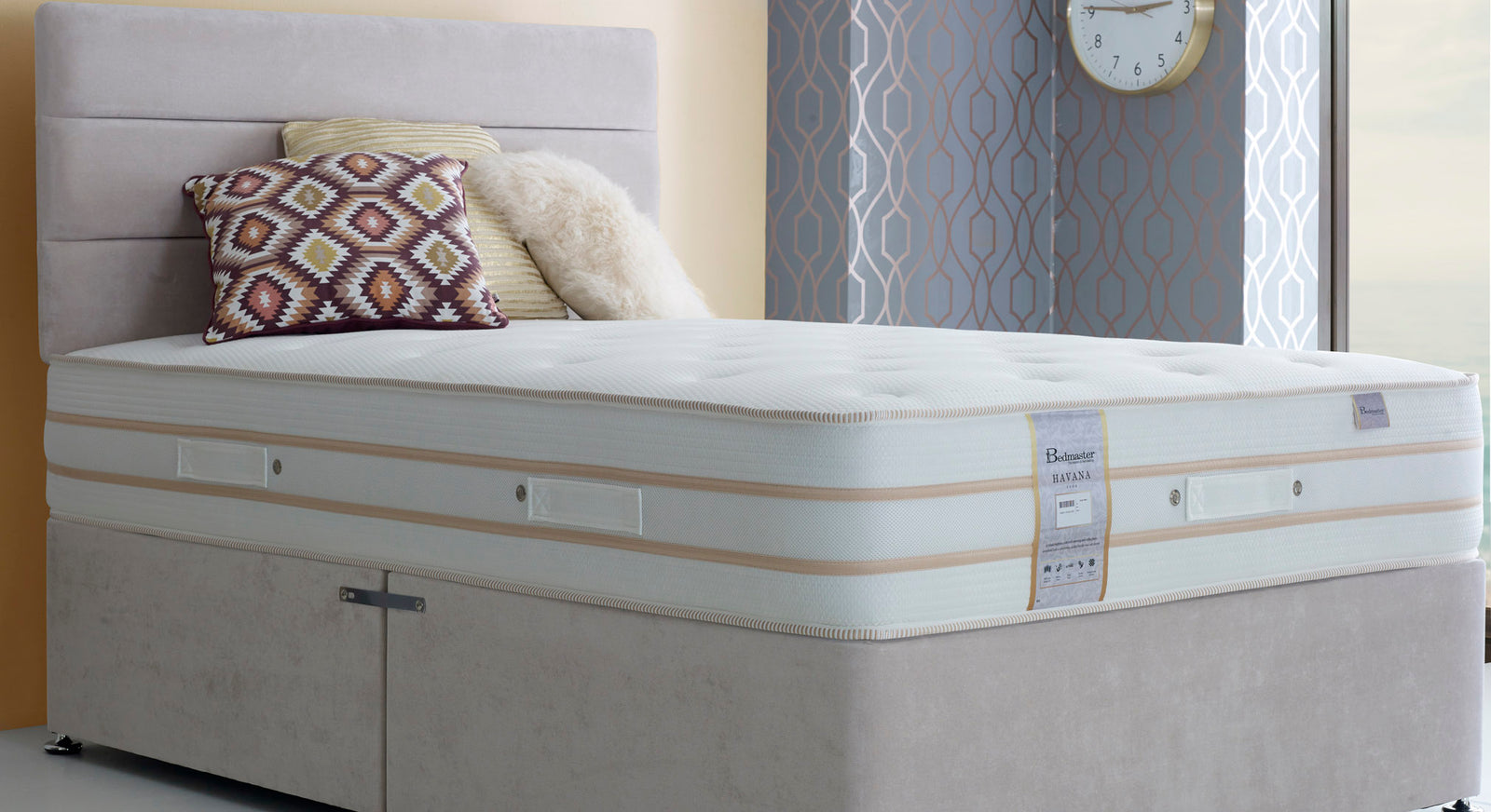 Havana 2000 Pocket Sprung Memory Foam Mattress | Small Single | White