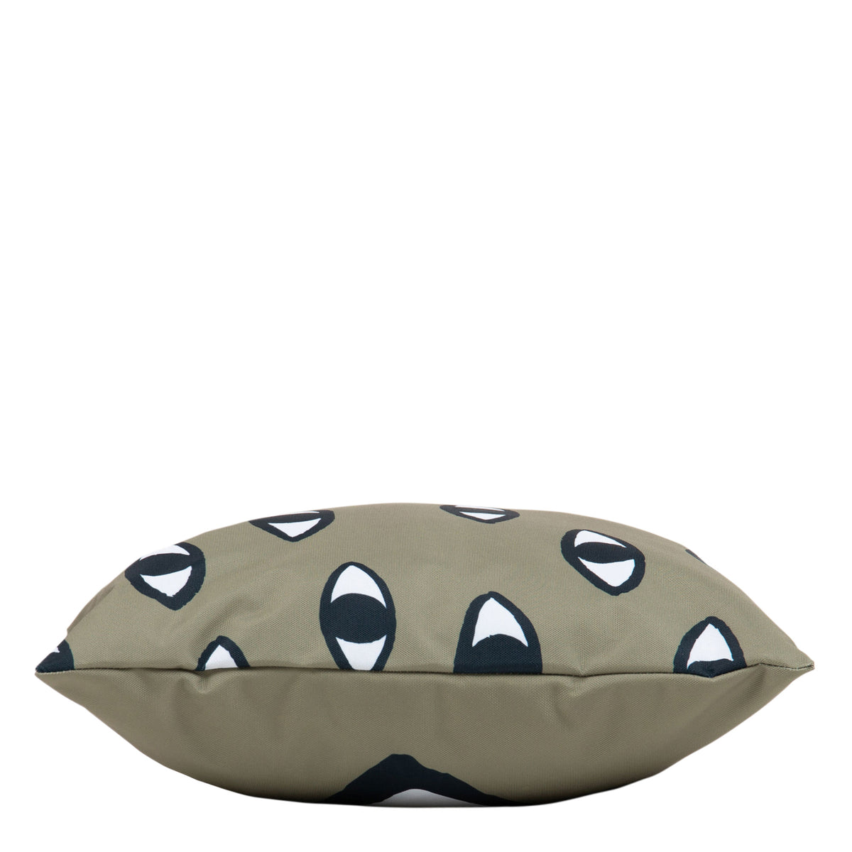 Indoor Outdoor Cushion Set Of 4 Green Eyes Water Resistant Cushions