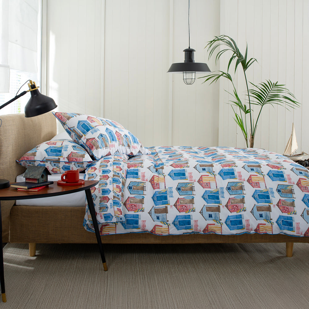 Queen's Parade 100 Percent Cotton Duvet Set With Colourful Beach Hut Print And Piped Edge Detail | Double | Multi Colour