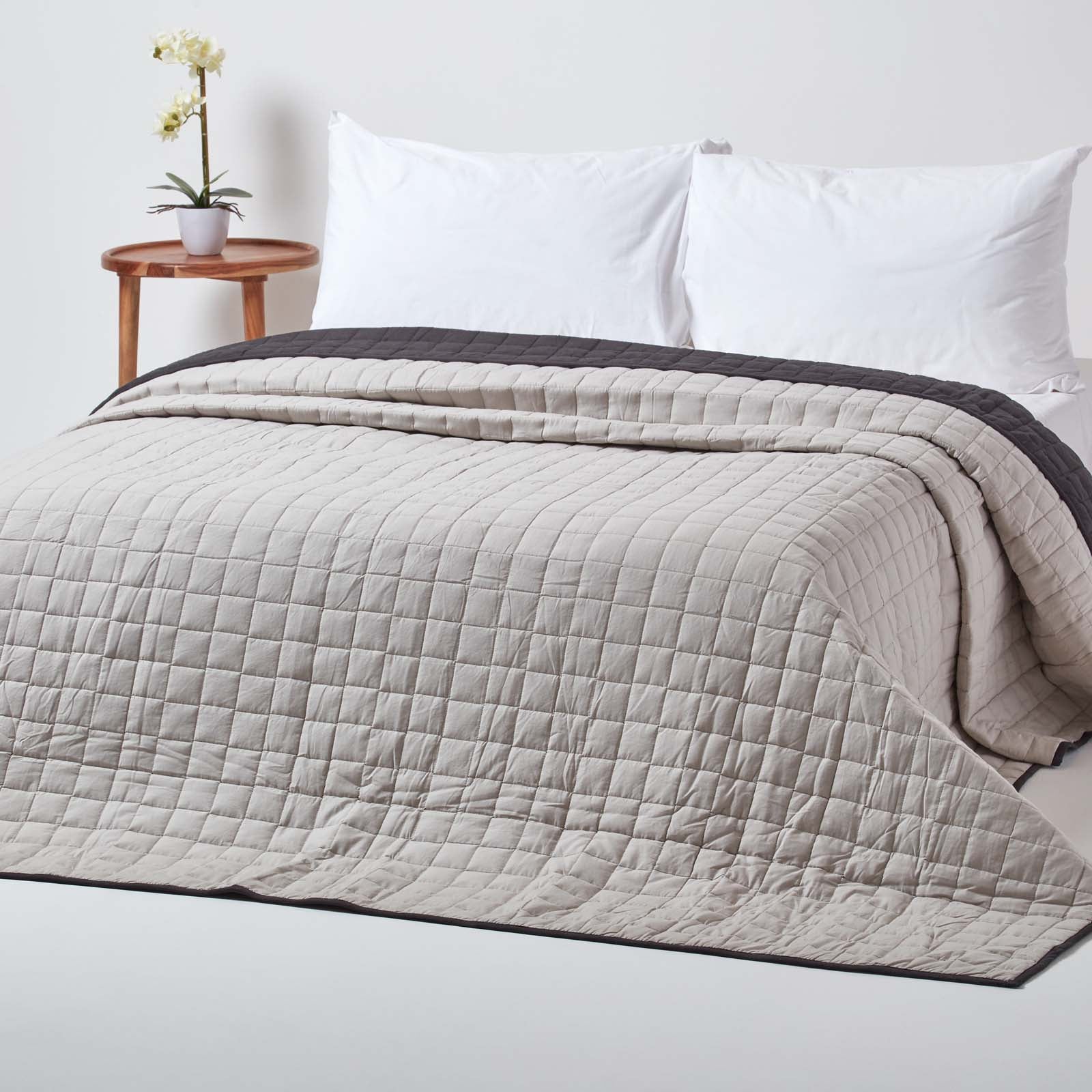 Cotton Quilted Reversible Bedspread | 230cm x 250cm | Black & Grey