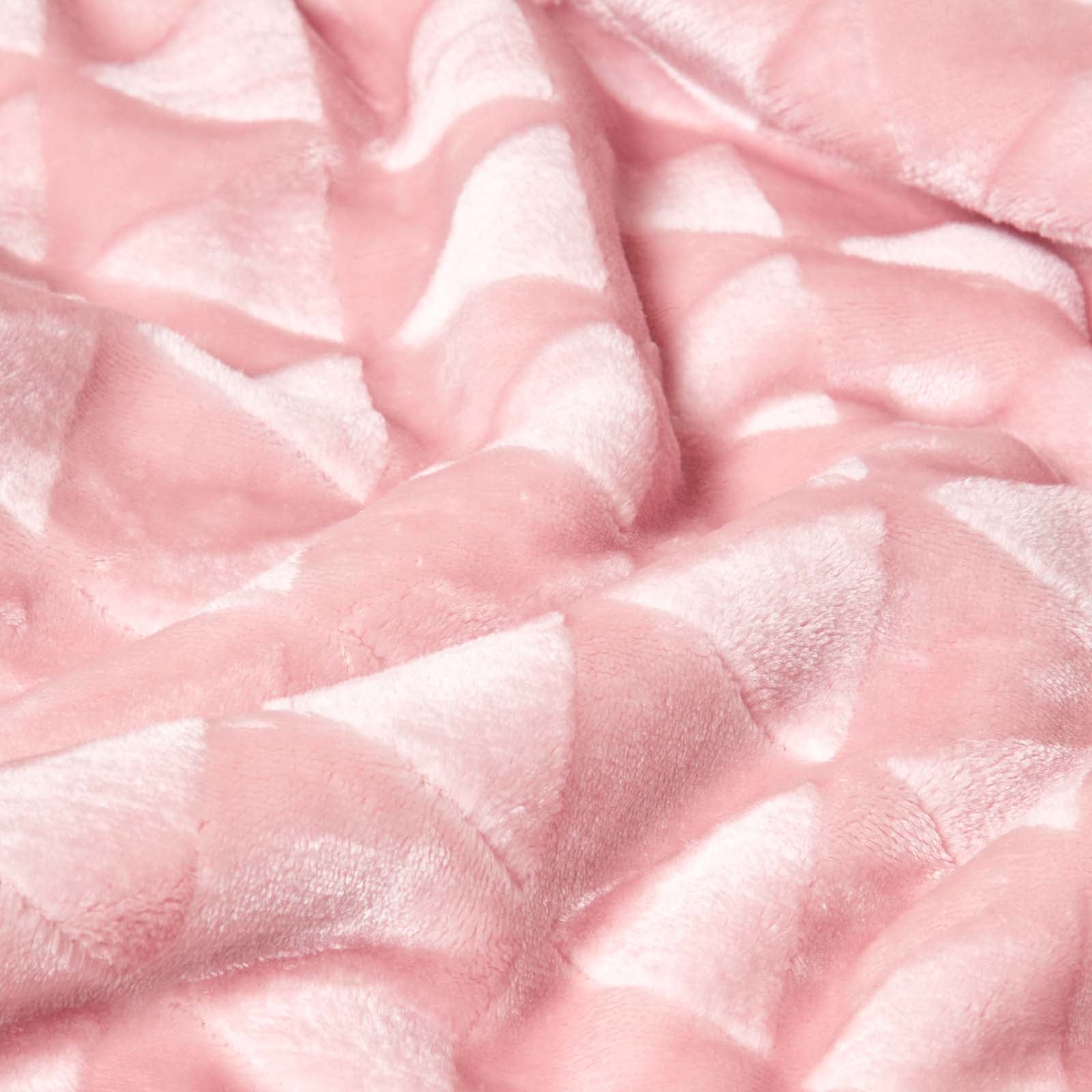 Geometric Triangle Velvet Throw | 160cm x 200cm | Blush Pink