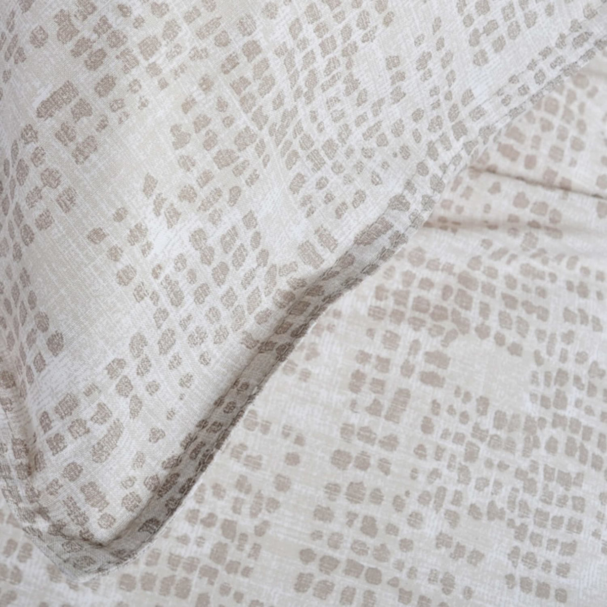 The Lyndon Company Toca Broken Texture Cotton Printed Duvet Cover Set