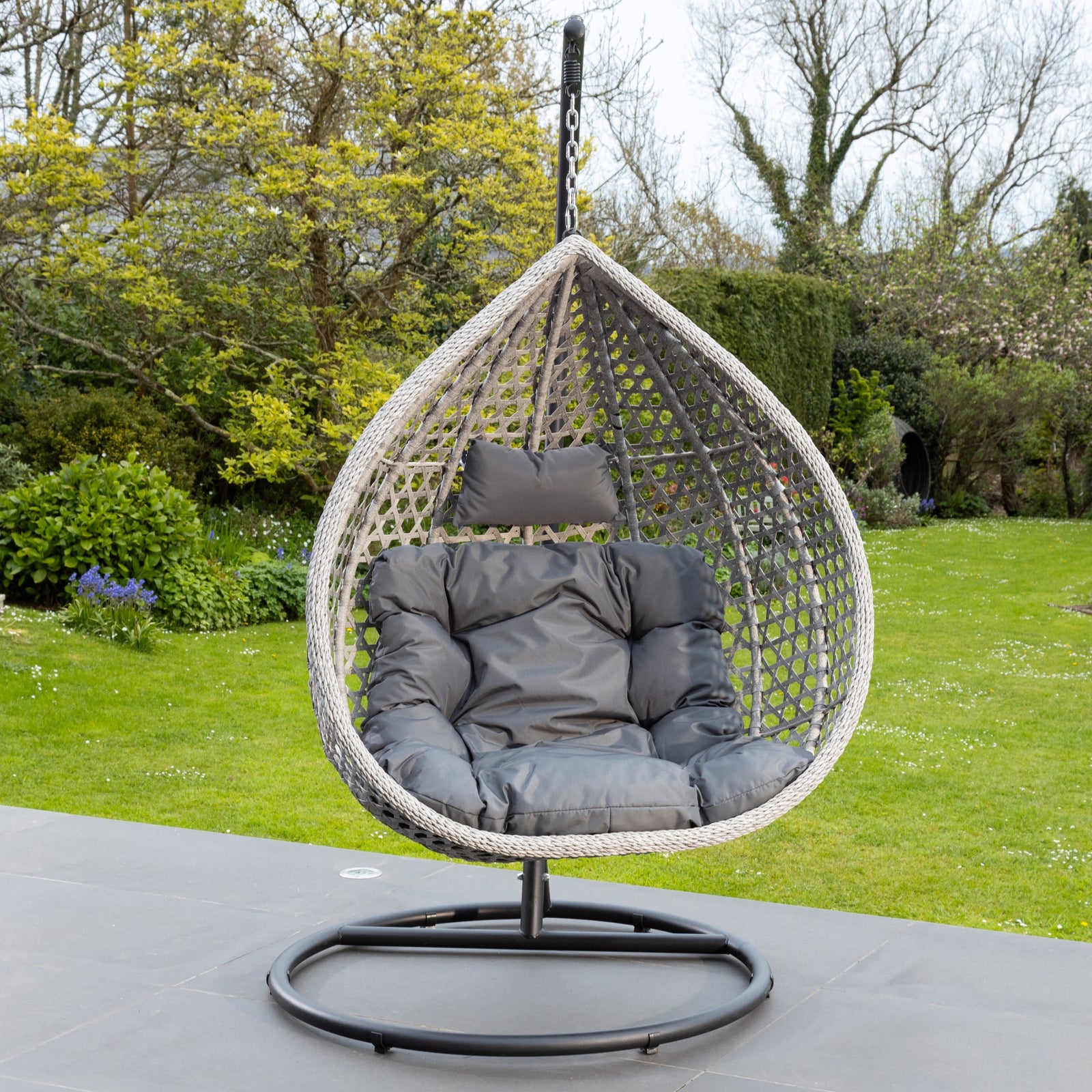 Oakley Swing Egg Pod Chair | One Size | Dark Grey