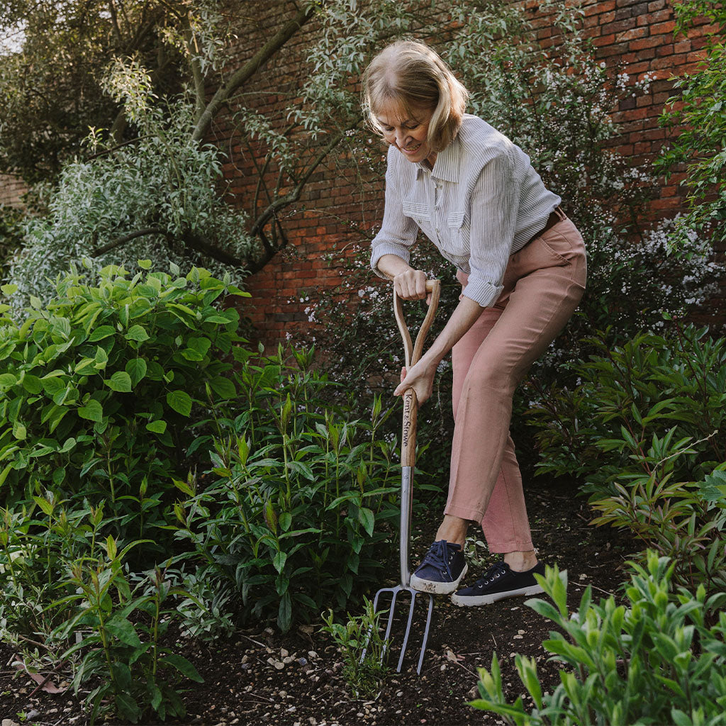 Garden Life Lightweight Digging Fork - Stainless Steel Head, Ash Wood Handle