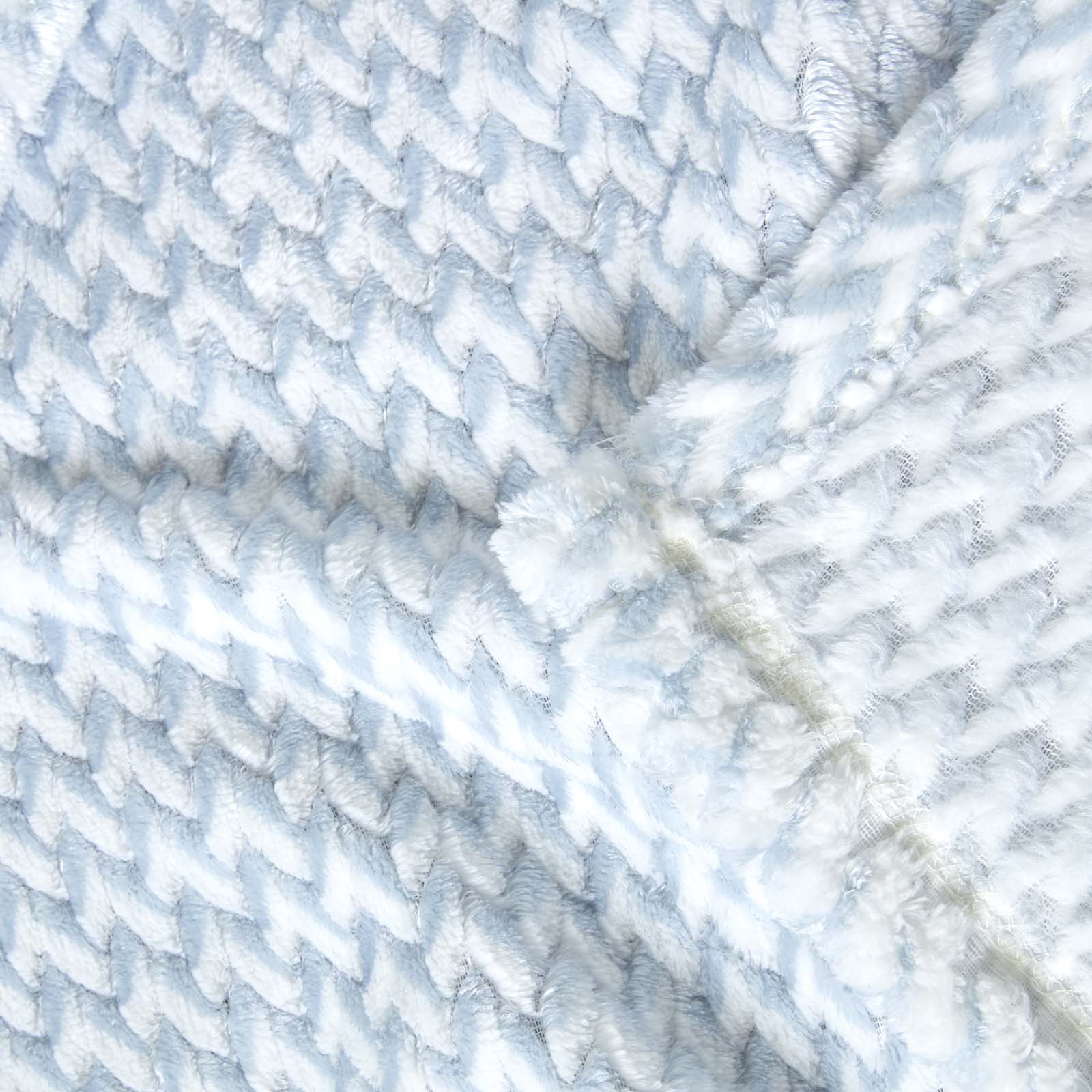 Mora Faux Fur Velvet Throw | 130cm x 160cm | Light Blue