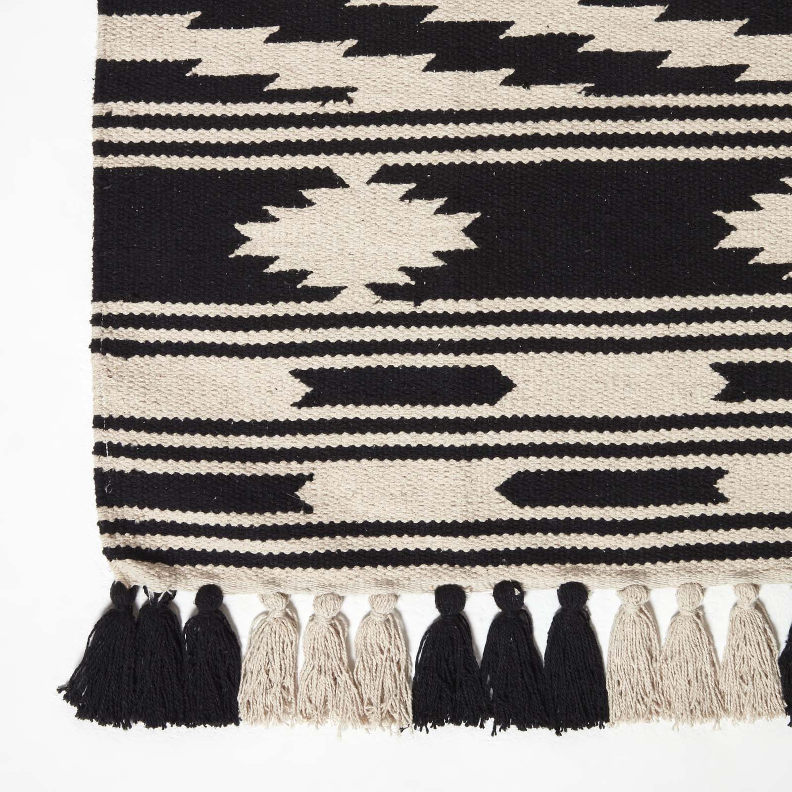 Dinan Black & White Kilim Cotton Rug | 150cm x 220cm | Black & White
