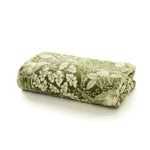 Winter Forest Woodland Fleece Throw – 140x180cm – Cosy  Animal Print Blanket | 140cm x 180cm | Green