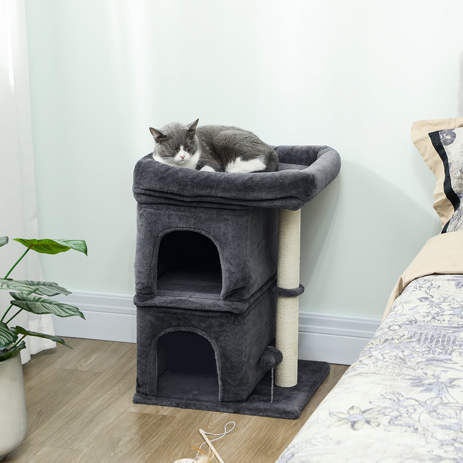 Small Cat Tree For Large Adult Cats Up To 7 Kg With Large Perch 66 Cm