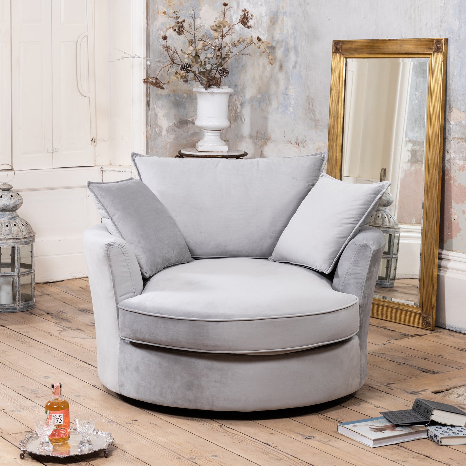 Havana Velvet Swivel Base Cuddle Chair | Grey