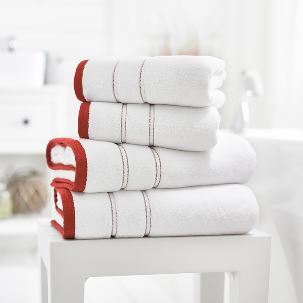 Delamere 100% Cotton Zero Twist Towels – Ultra-soft 600gsm Luxury | Bath Towel | Berry