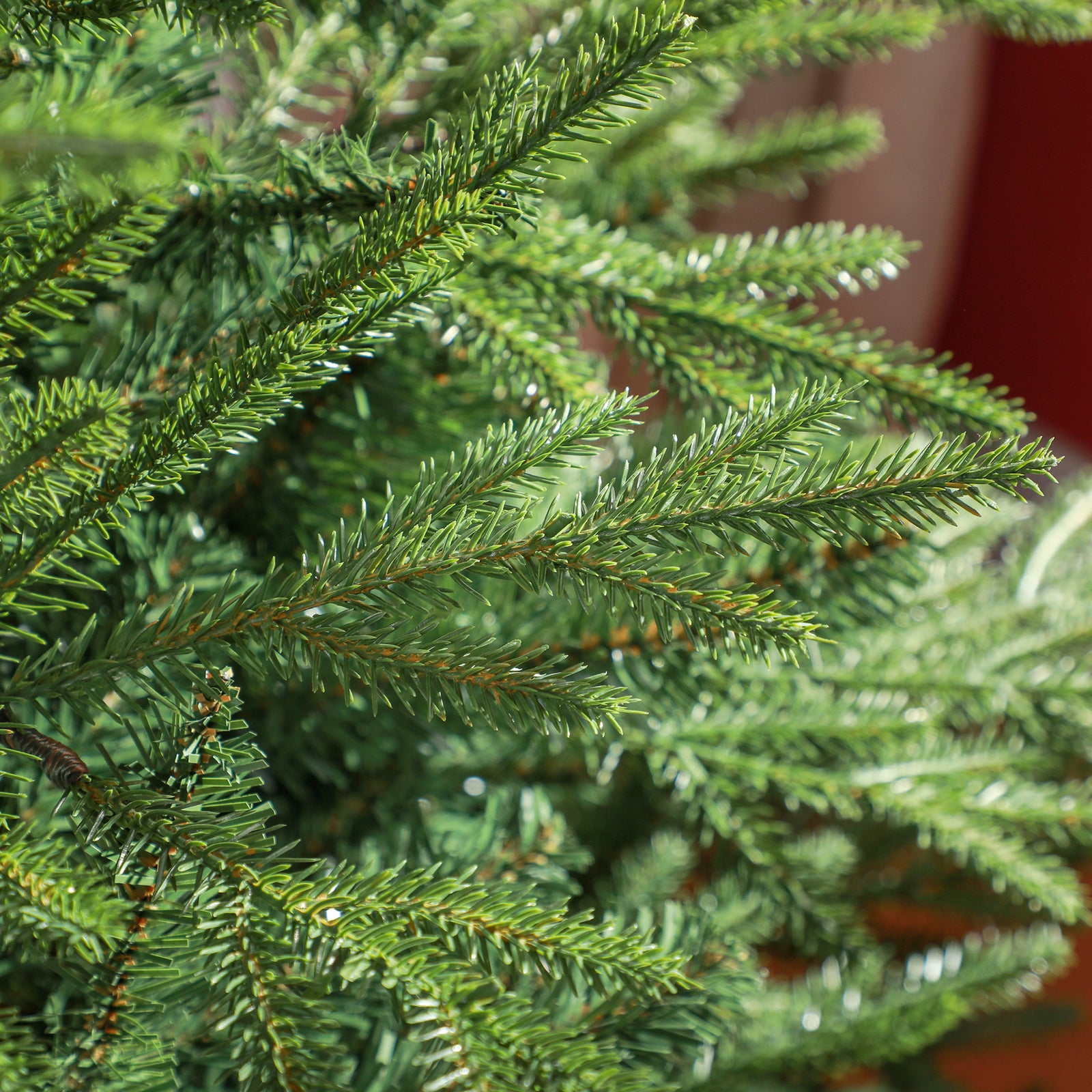 5 Foot Artificial Christmas Tree With Realistic Hinged Branches, Green | 5ft | Green