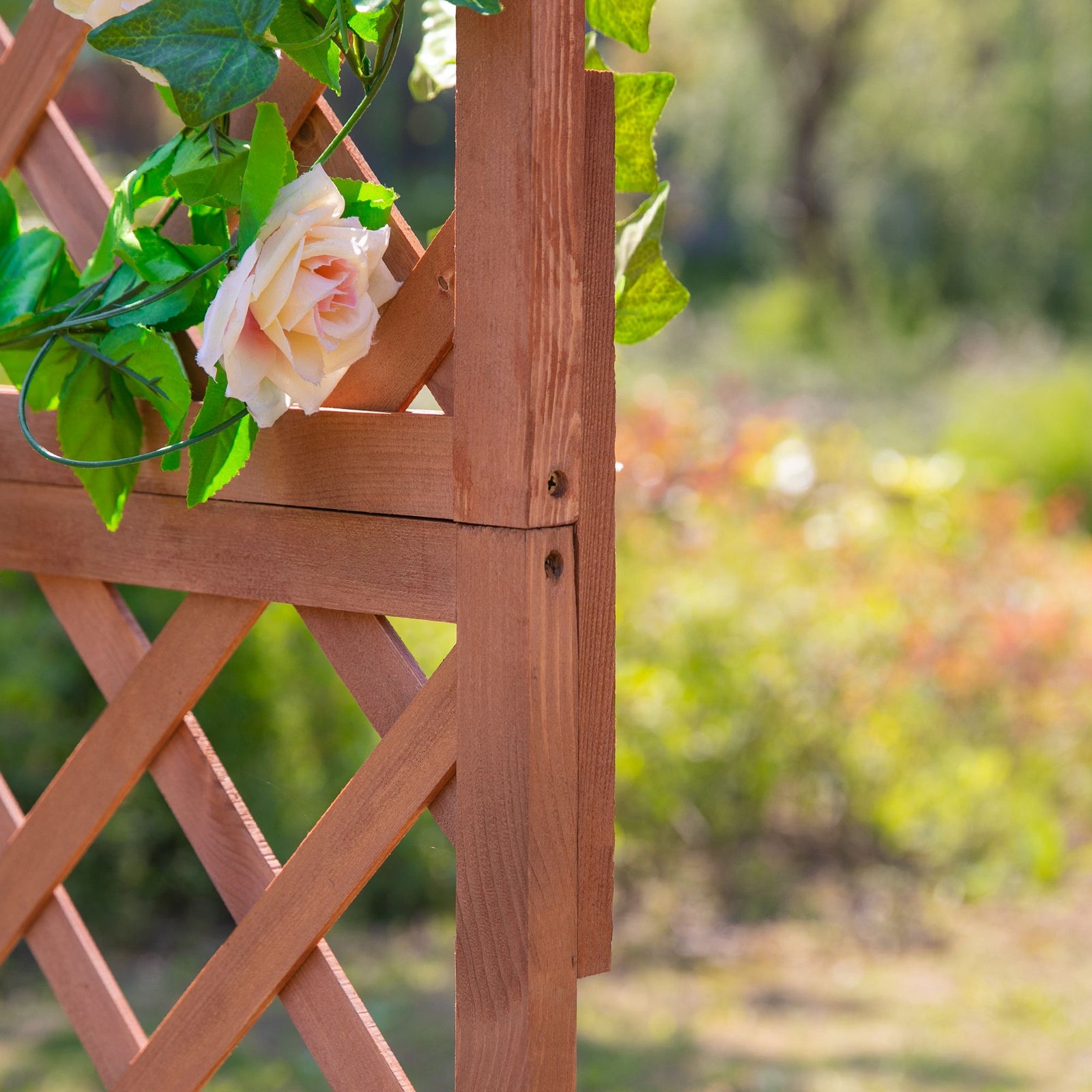 45l Garden Pine Planter W/ Trellis | Orange
