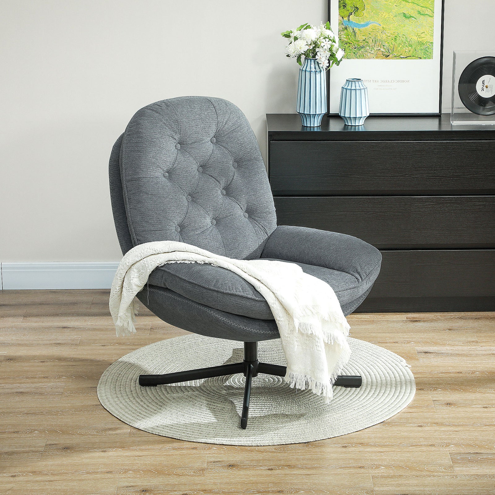 Accent Chair With Water-repellent Chenille Fabric