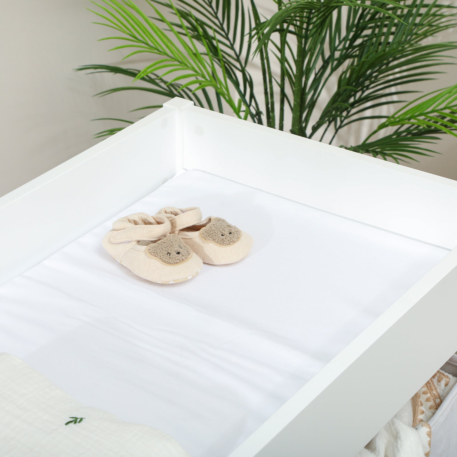 Baby Changing Unit With 4 Drawers, Diaper Changing Table | White