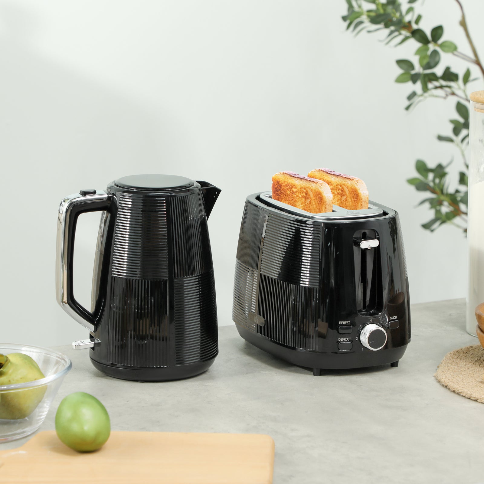 1.7l Fast Boil Electric Kettle And 2 Slice Water Toaster Set | Black