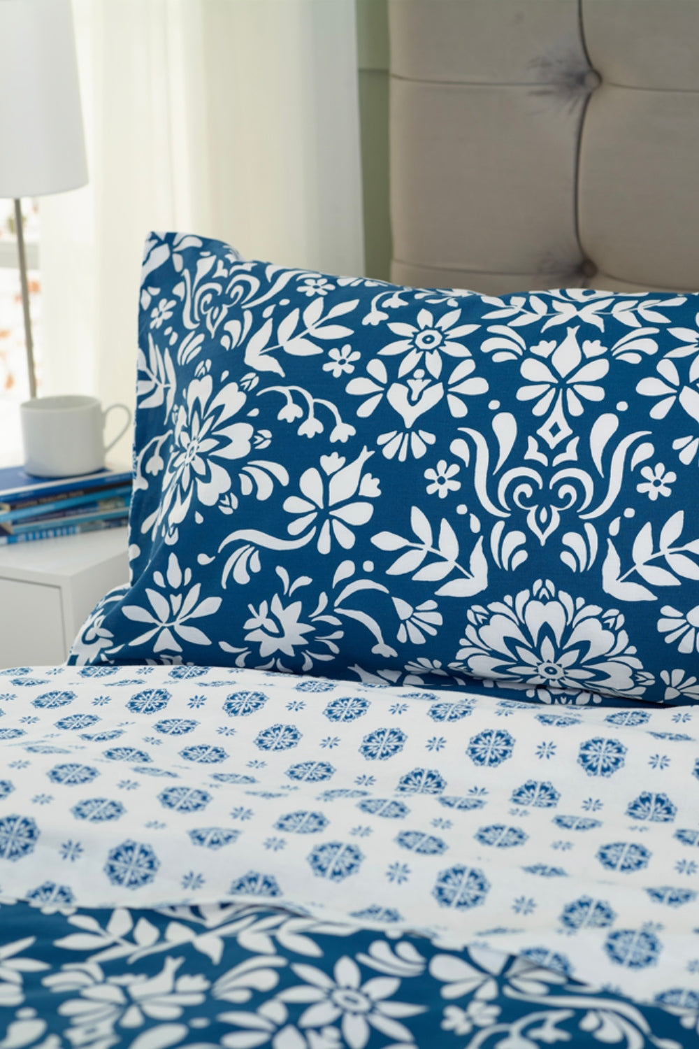 Ornamental Tile Floral 100% Cotton Duvet Cover Set - Soft Decorative Bedding | King | Blue