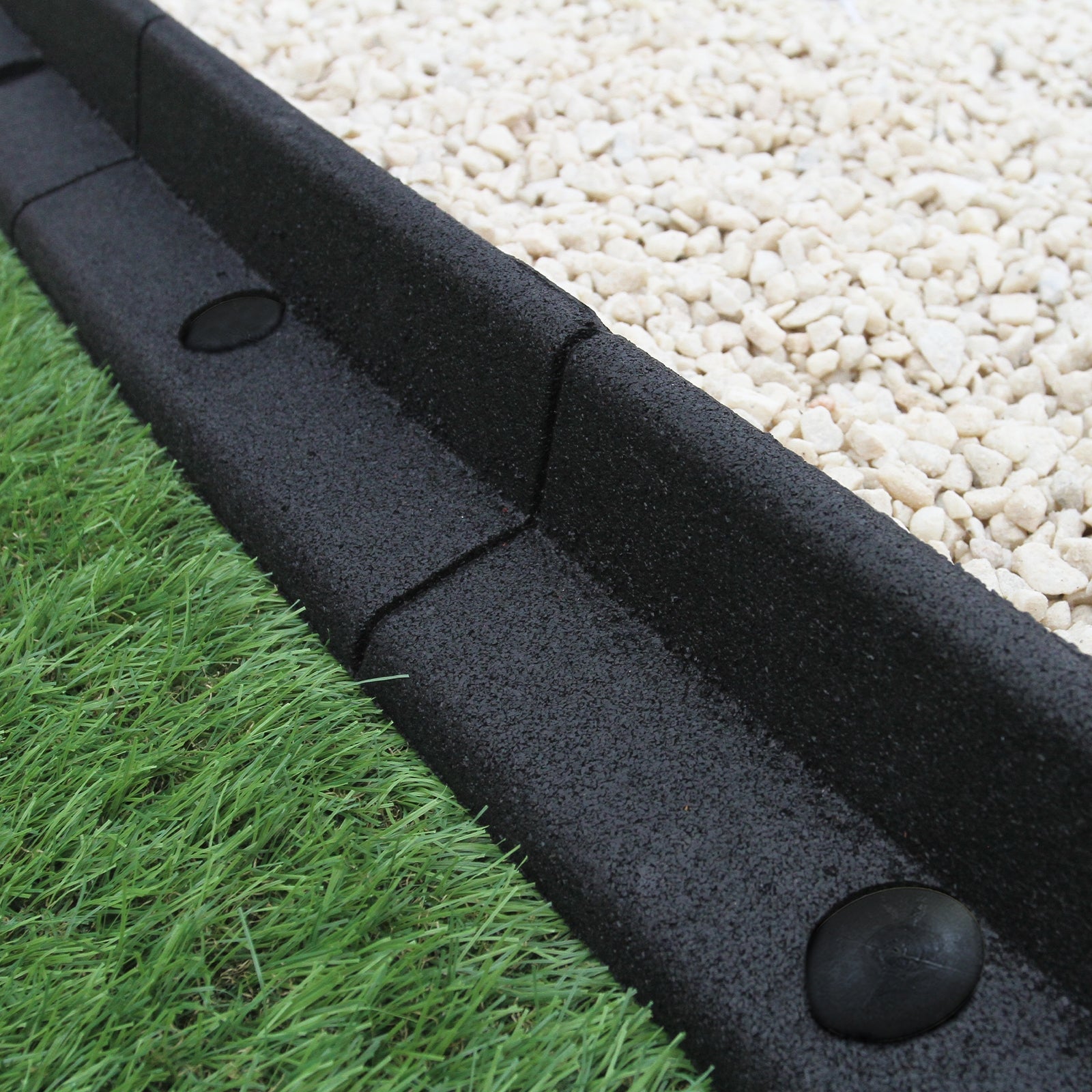 Flexible Lawn Edging 1.2m X 22 | Black