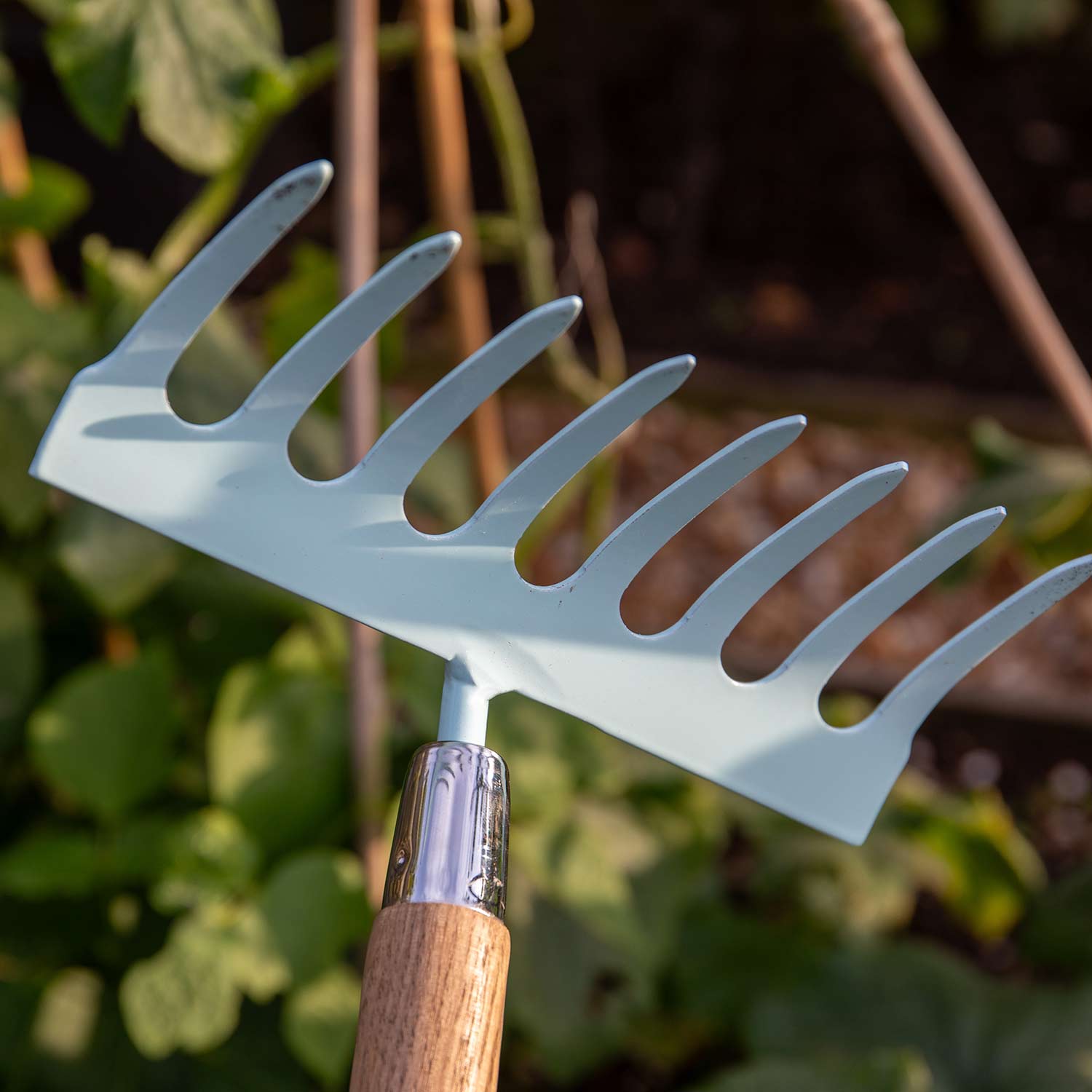 Budding Gardener Soil Rake 95cm | Set-of-1