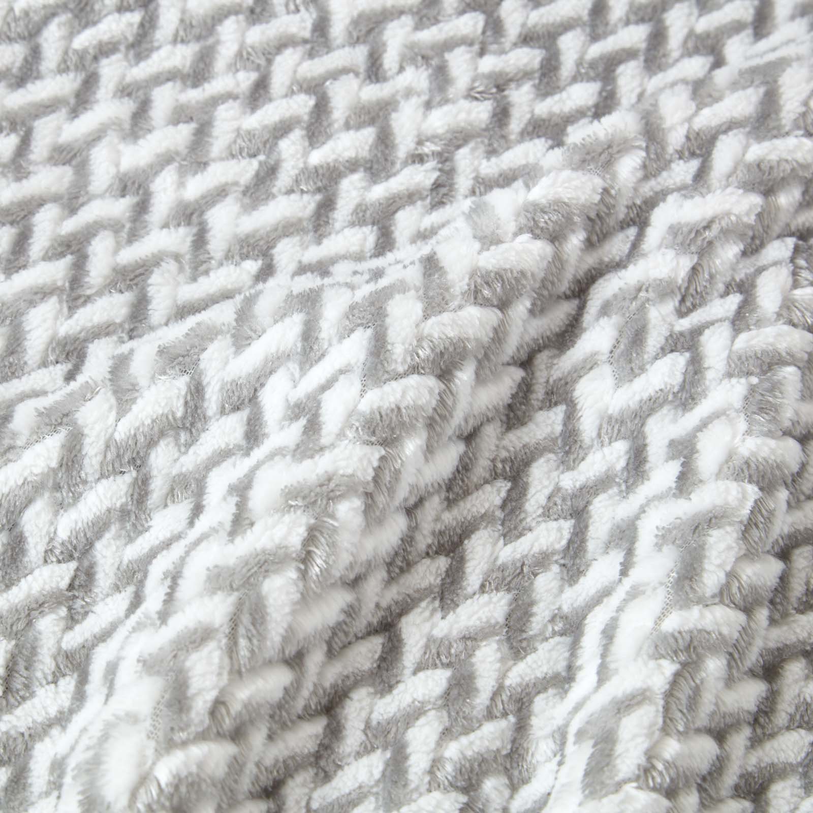 Mora Faux Fur Velvet Throw | 130cm x 160cm | Grey
